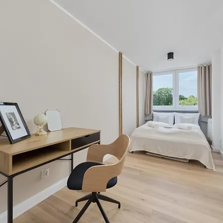Appartement Bright & Stylish Gajowicka With Balcony By Renters Wrocław